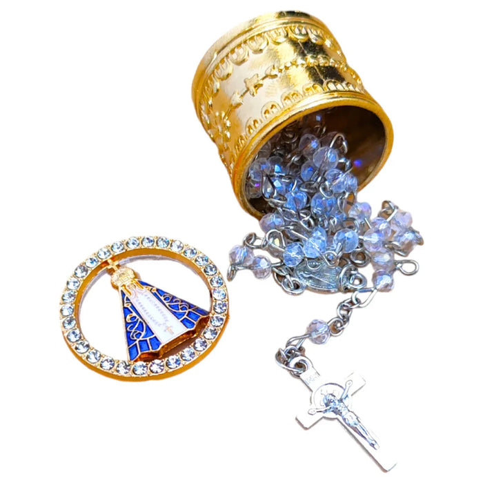 Relicário Nossa Senhora Aparecida com Terço Pérola Fecho Dourado Fundo Marrom Presente Religioso - Acessórios Games 89